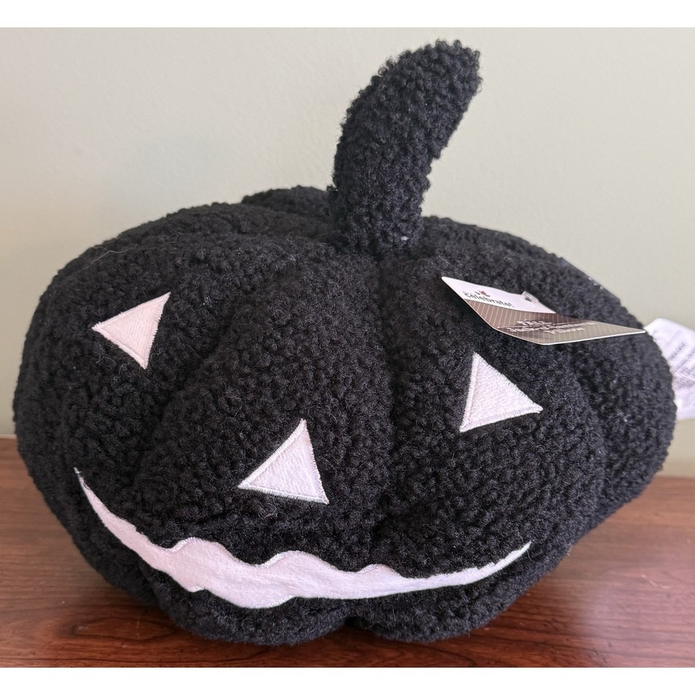 Plush Jack-o'-Lantern Decorative Pillow. Black and White, 12"‎ Fall Halloween